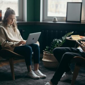 Zarządzanie finansami w startupach: Kredyty, inwestycje i optymalizacja kosztów